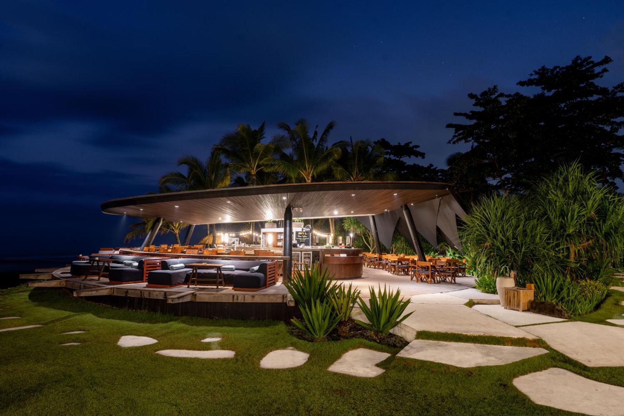 Hotel Komune And Beach Club Bali Керамас Екстер'єр фото