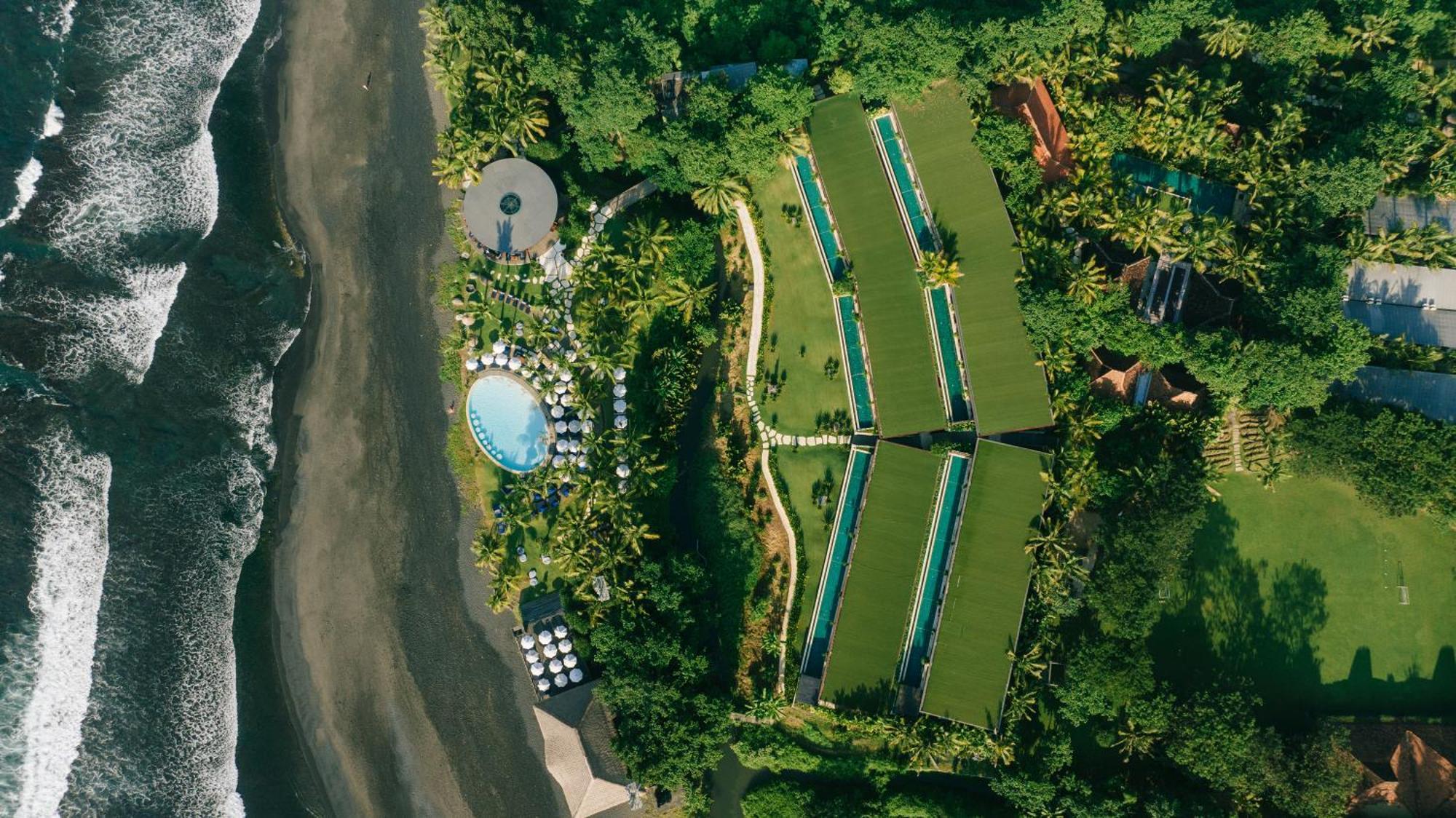 Hotel Komune And Beach Club Bali Керамас Екстер'єр фото