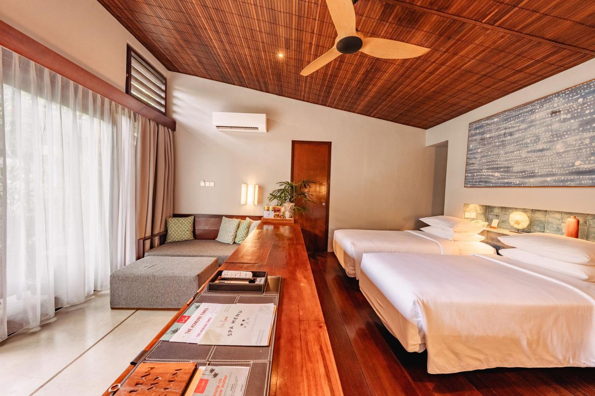 Hotel Komune And Beach Club Bali Керамас Екстер'єр фото